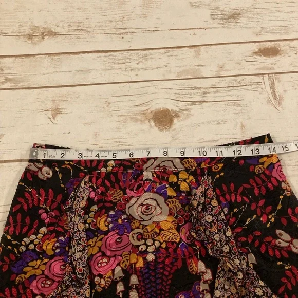 Anna Sui Silk MIDI Length Asymmetrical Floral Skirt Size 6 - Picture 3 of 12